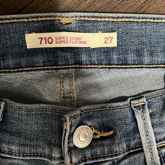 Levi’s - Picture 4 of 4